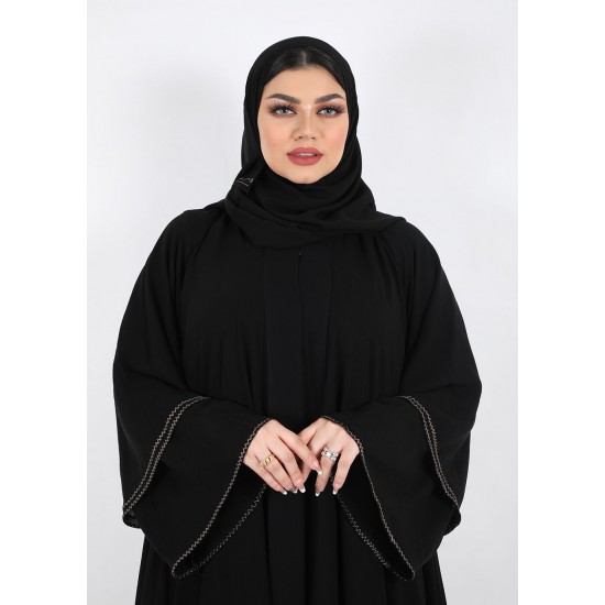 عباية كلوش طبقات تطريز ذهبي 5029