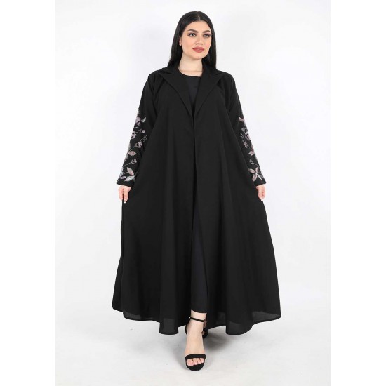 عباية اسود كسرات في الخلف 5040